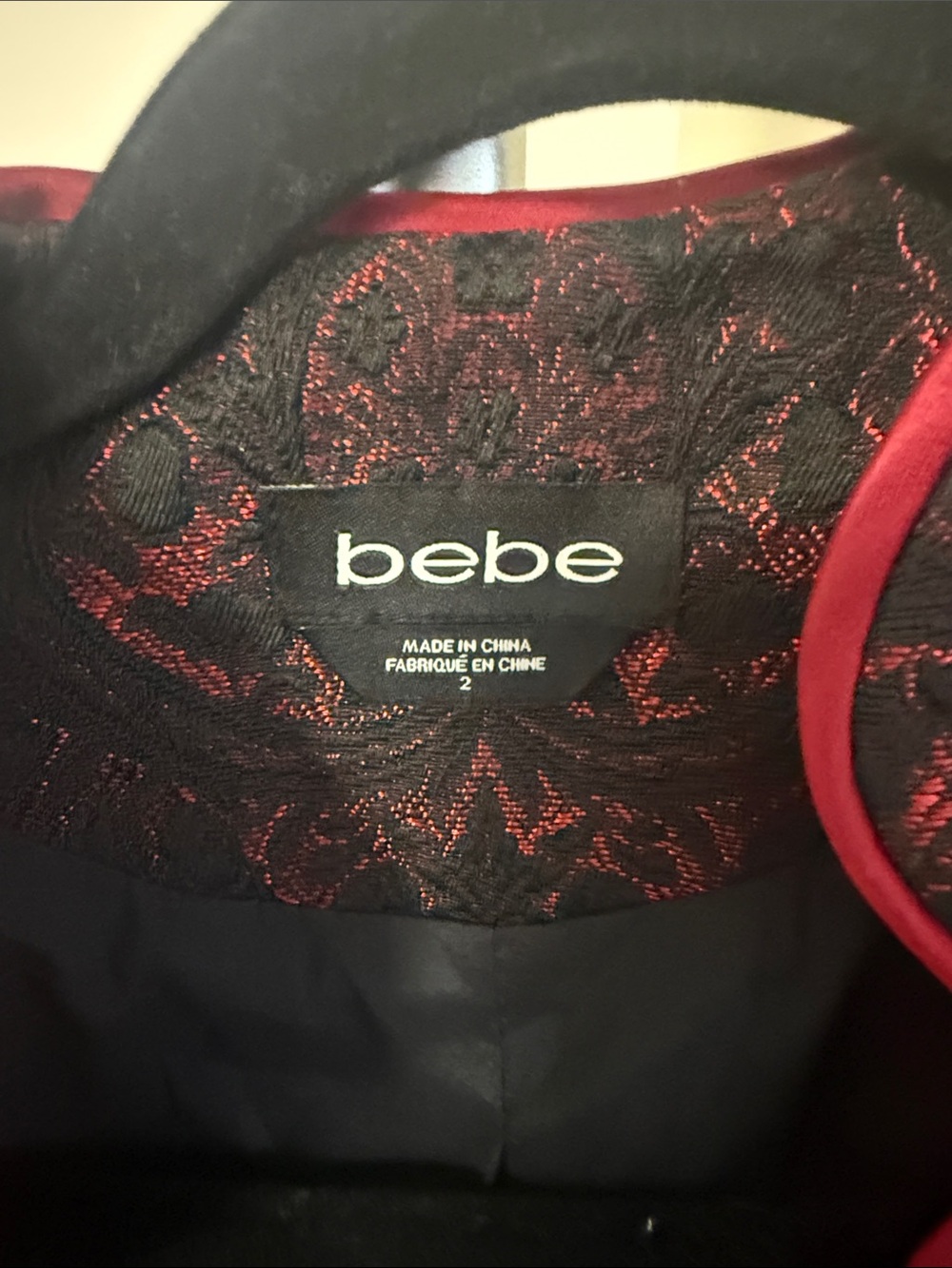 bebe Red and Black Sculpted Jacquard Satin-Trim Blazer - Picture 3 of 4
